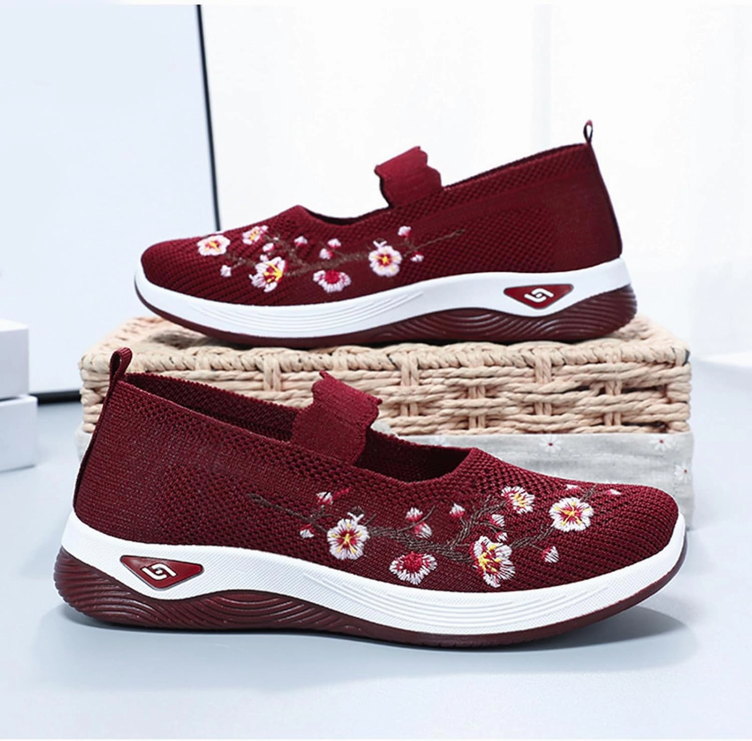 Buscemi Tennis Shoes Womens Embroidered Flower Shoes Slip On Knit Flat Loafers Woven Orthopedic Casual Breathable Soft Sole Sneakers Arch Support Stretch Mesh Platform Comfortable Walking Nurse Shoe